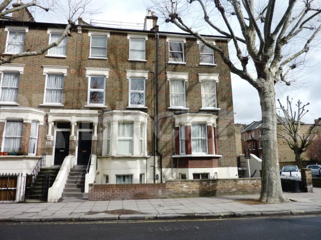 			NEW INSTRUCTION!, 3 Bedroom, 1 bath, 1 reception Flat			 Shirland Road, MAIDA VALE